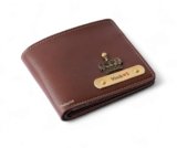 Thebaegift Men’s Personalized Wallet I Customized Slim Stylish Leather Purse with Name & Charm I Unique Birthday Anniversary Gift for Men Boy Love Husband Employees Clients – (Brown)